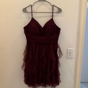 Spaghetti-Strap Burgundy Tulle Prom Dress